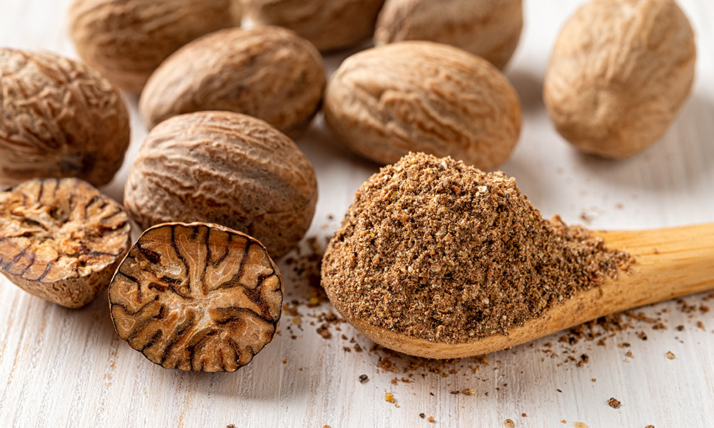Whole Nutmeg